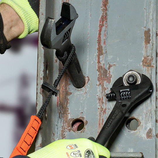 Klein Tools 3239 In Use