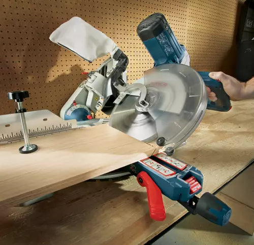 Bosch DCB530 in use