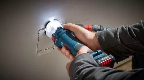 Bosch GCU18V-30N in use with light