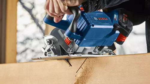 Bosch GKS18V-25CN in use