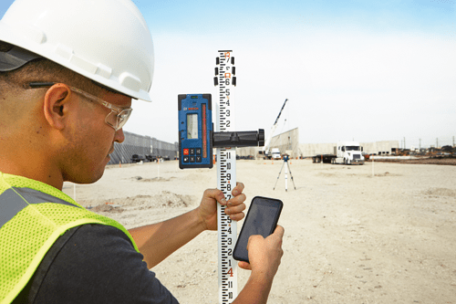 Bosch GRL4000-80CHVK in use