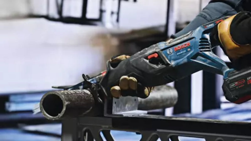 Bosch GSA18V-110B14 in use
