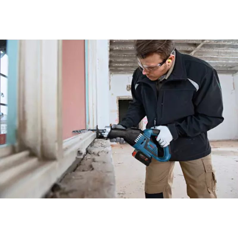 Bosch GSA18V-125N in use