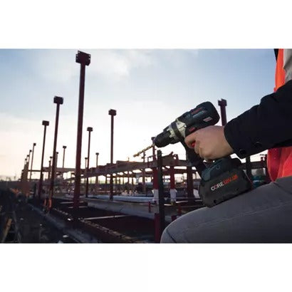 Bosch GXL18V-227B25 in use