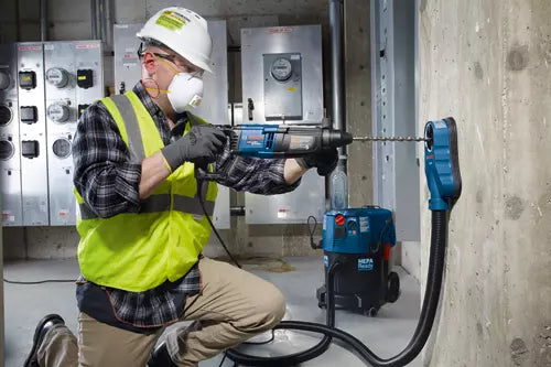 Bosch HC2088 in use