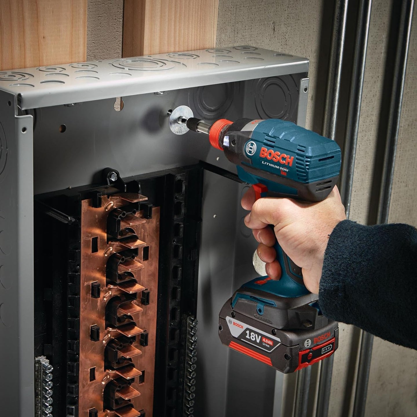 Bosch ITNS716B on drill