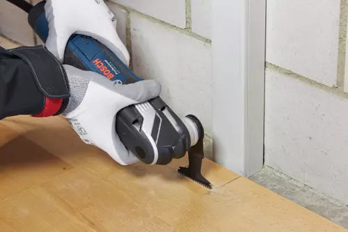 Bosch OSL114MF in use