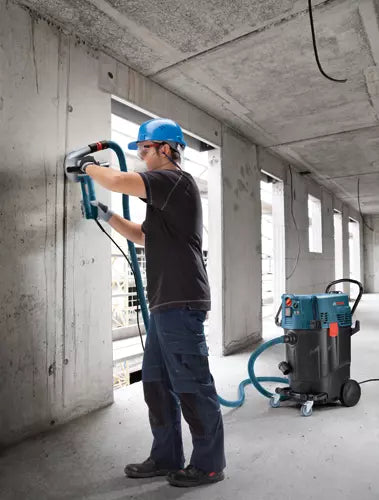 Bosch VAC140AH in use