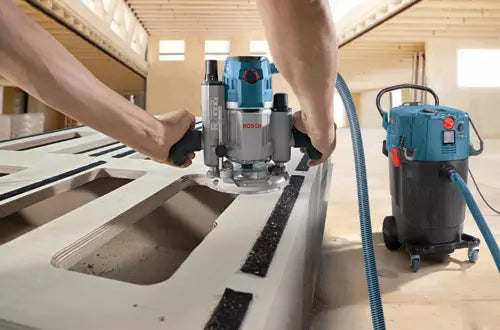 Bosch VAC140AH in use