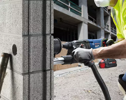 Bosch GBH18V-26DK24 in use